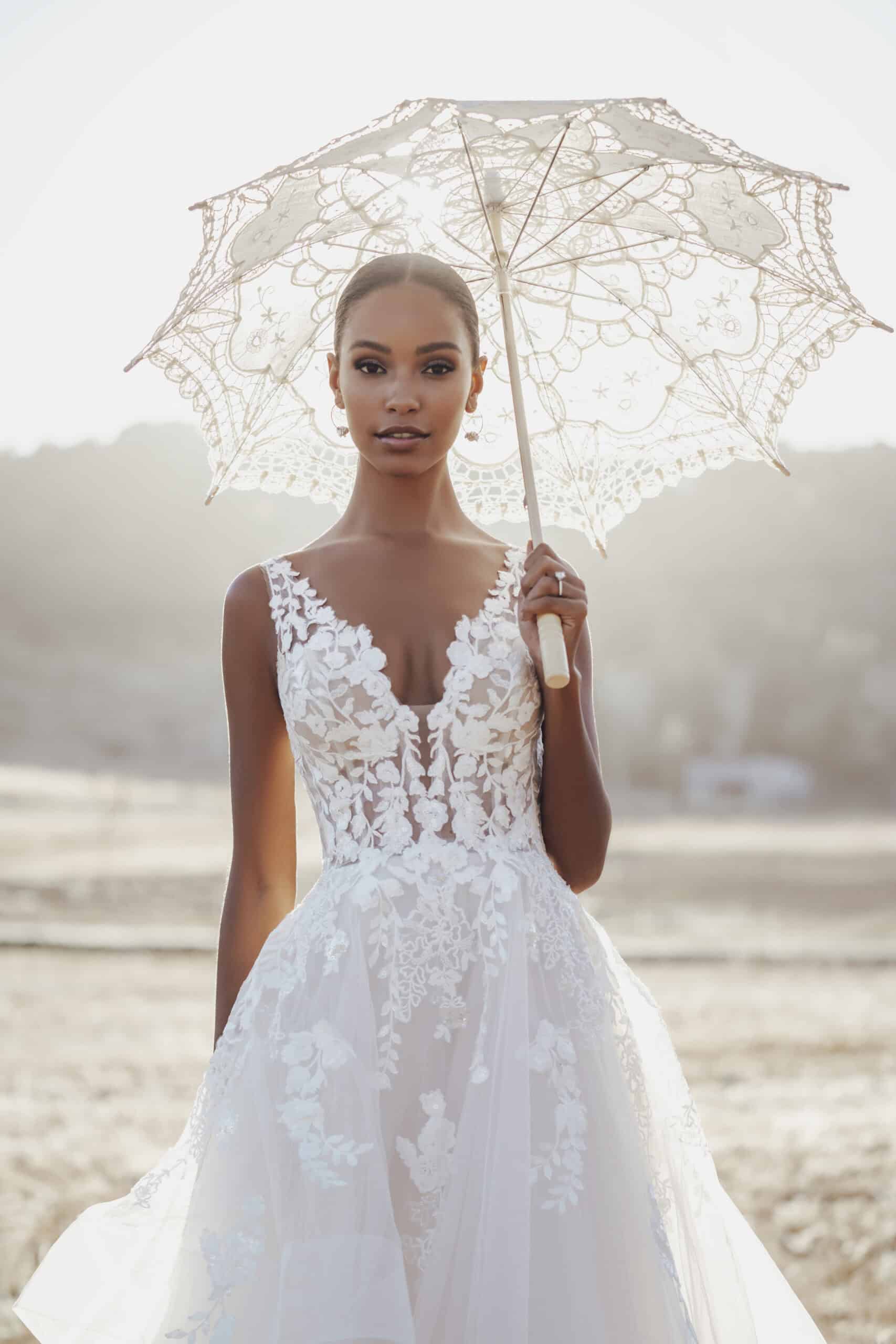 Allure Romance - R3605
