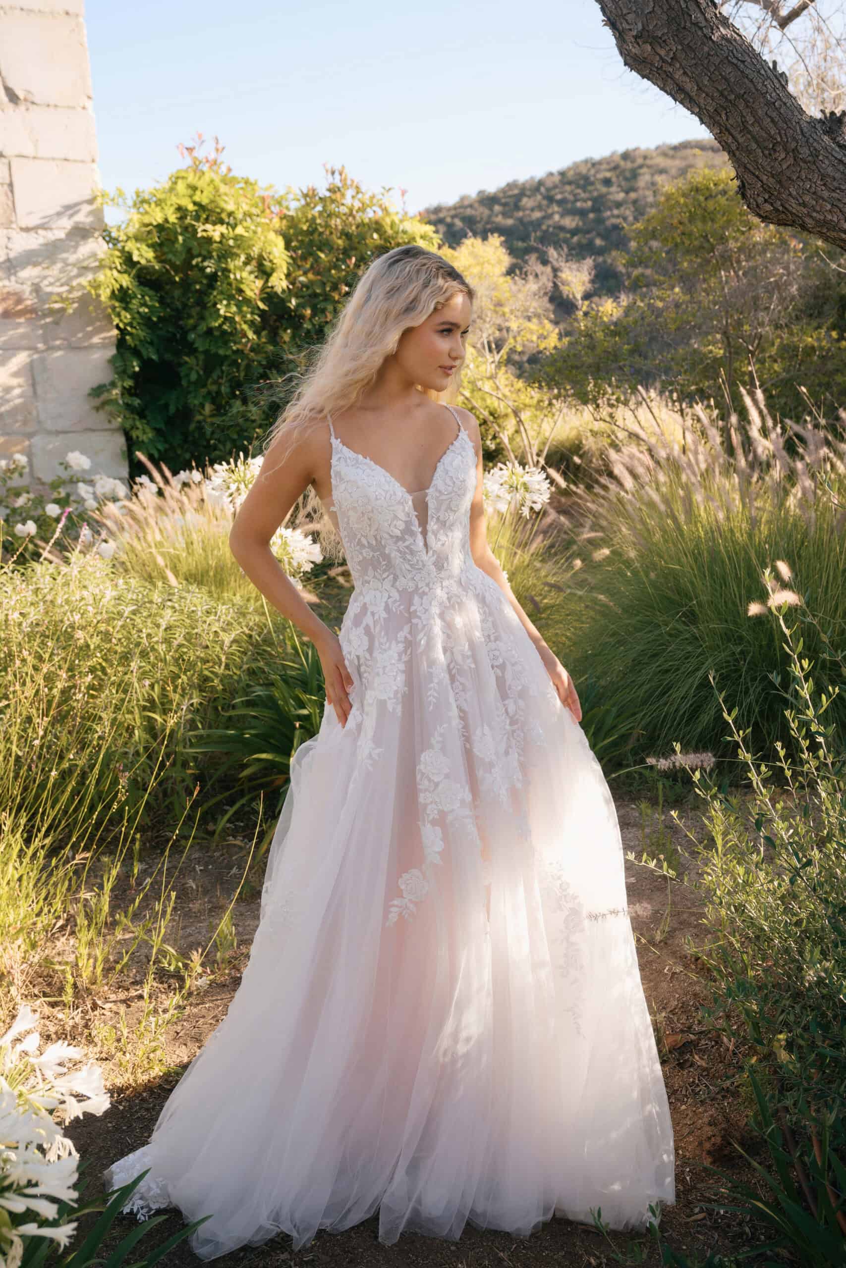 Allure Romance R3906NC - 01