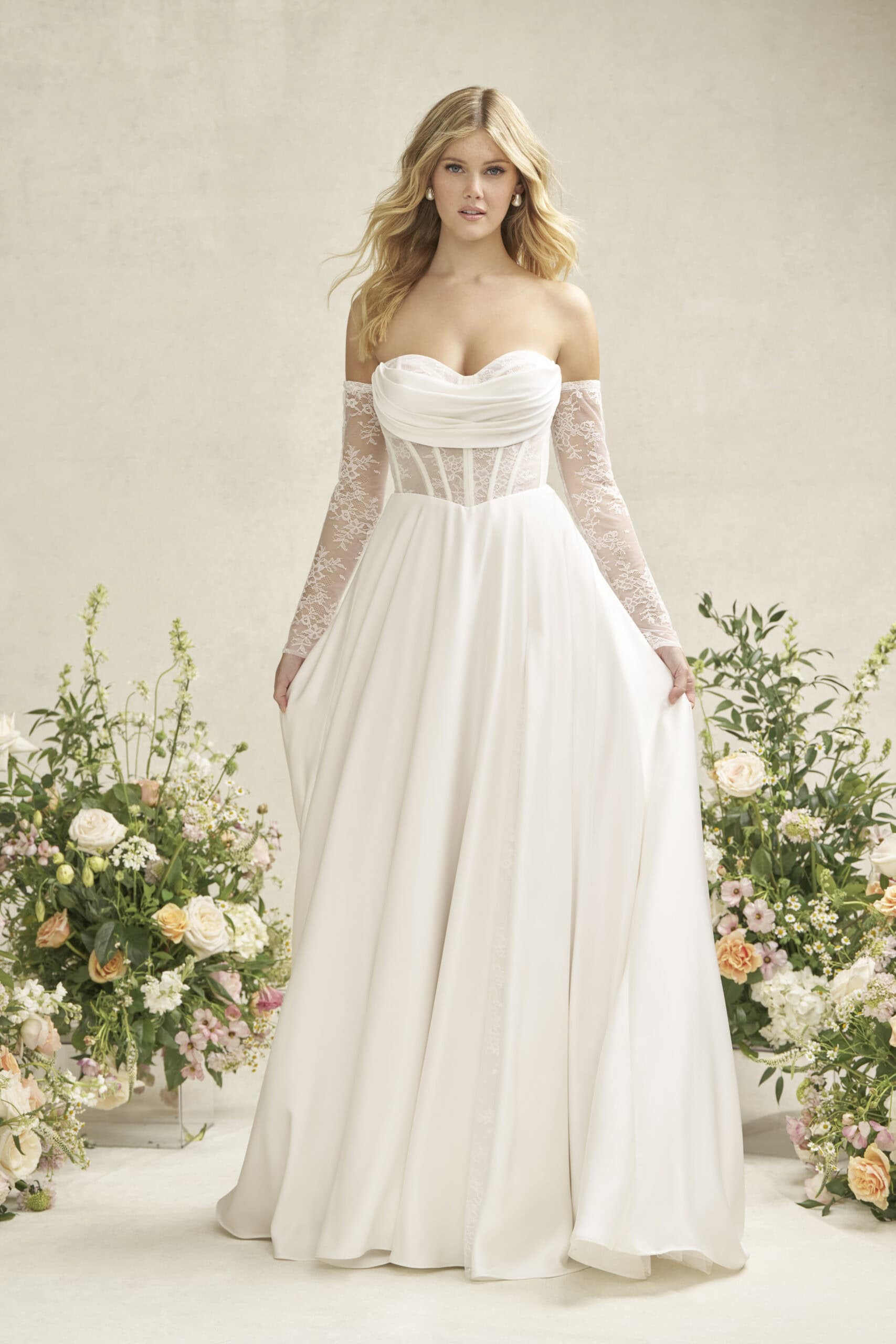 Allure Romance R3913 Studio 1