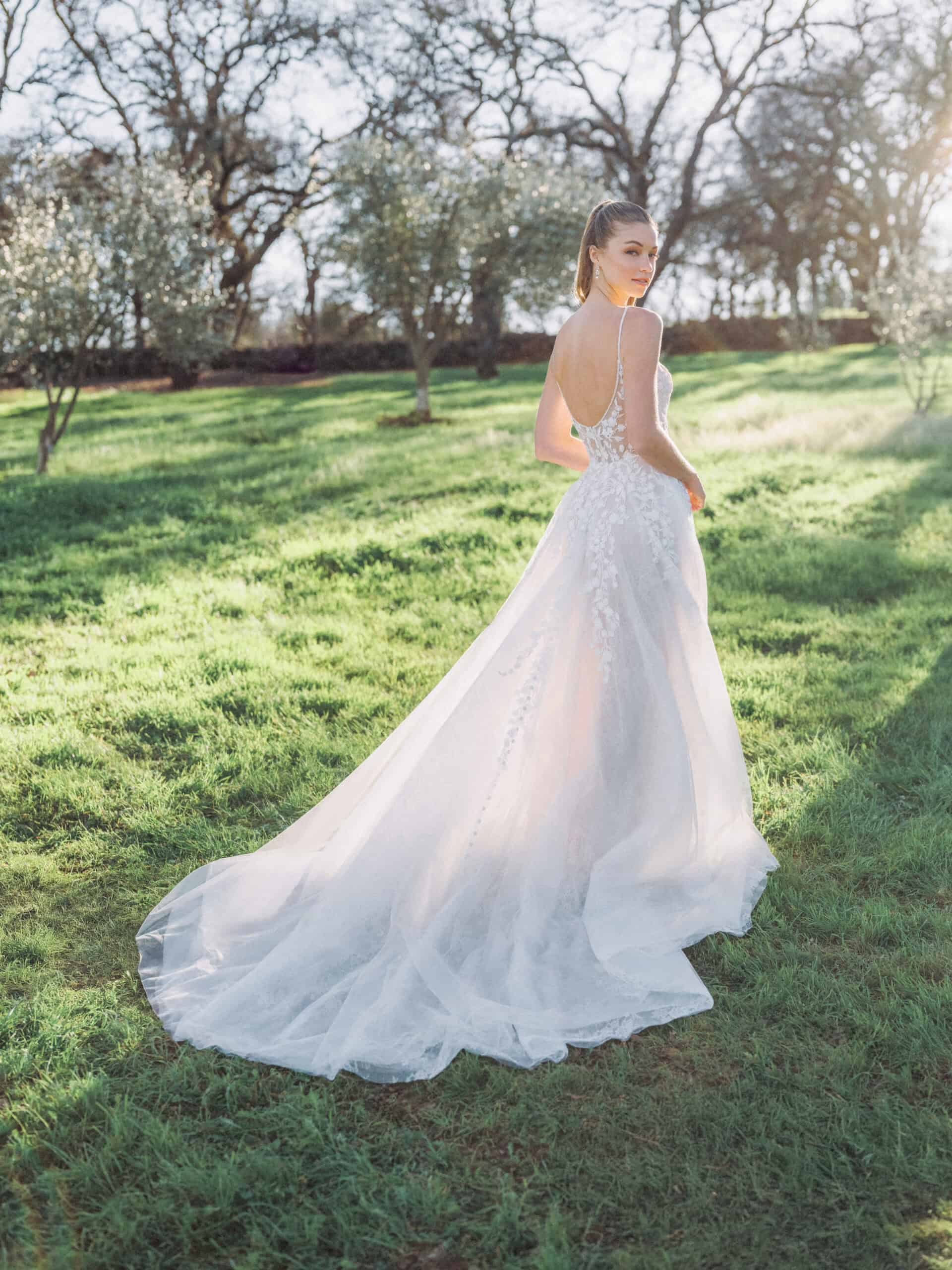 Allure Romance R3974-03
